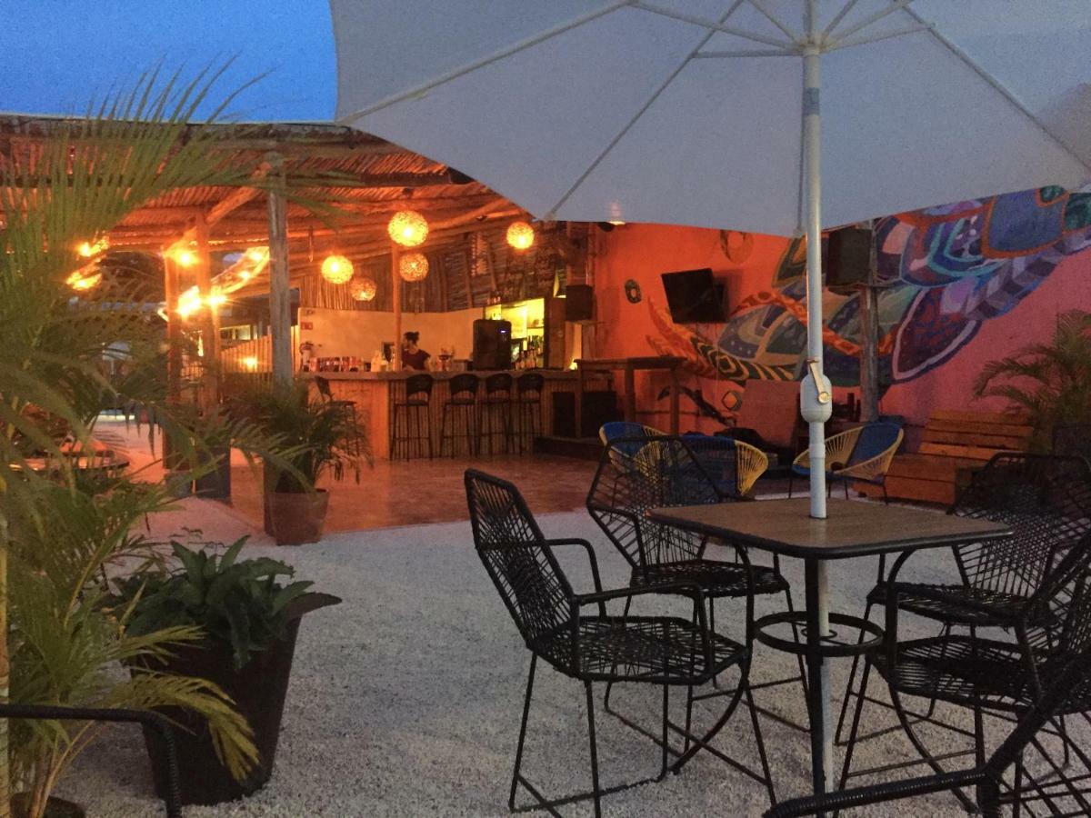 Wabi Hostel Playa del Carmen Exterior foto